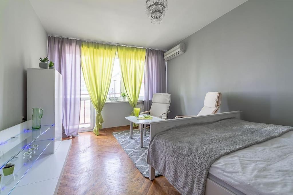 Central Station Gold Street Apartment Варшава Экстерьер фото