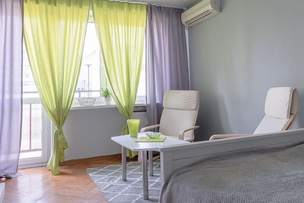 Central Station Gold Street Apartment Варшава Экстерьер фото