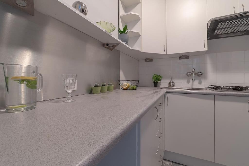 Central Station Gold Street Apartment Варшава Экстерьер фото